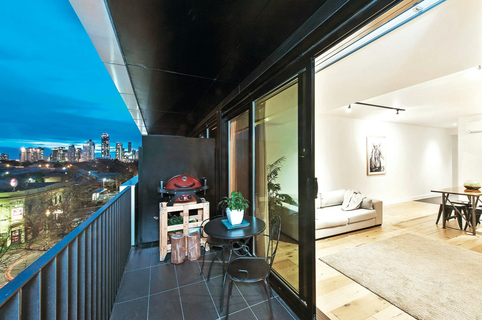 408/99 Palmerston Crescent, South Melbourne, VIC