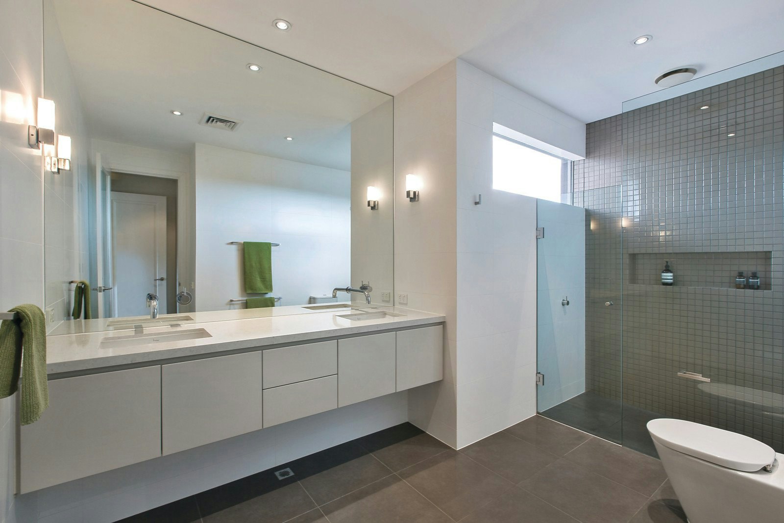 14 Marlborough Avenue, Camberwell, VIC