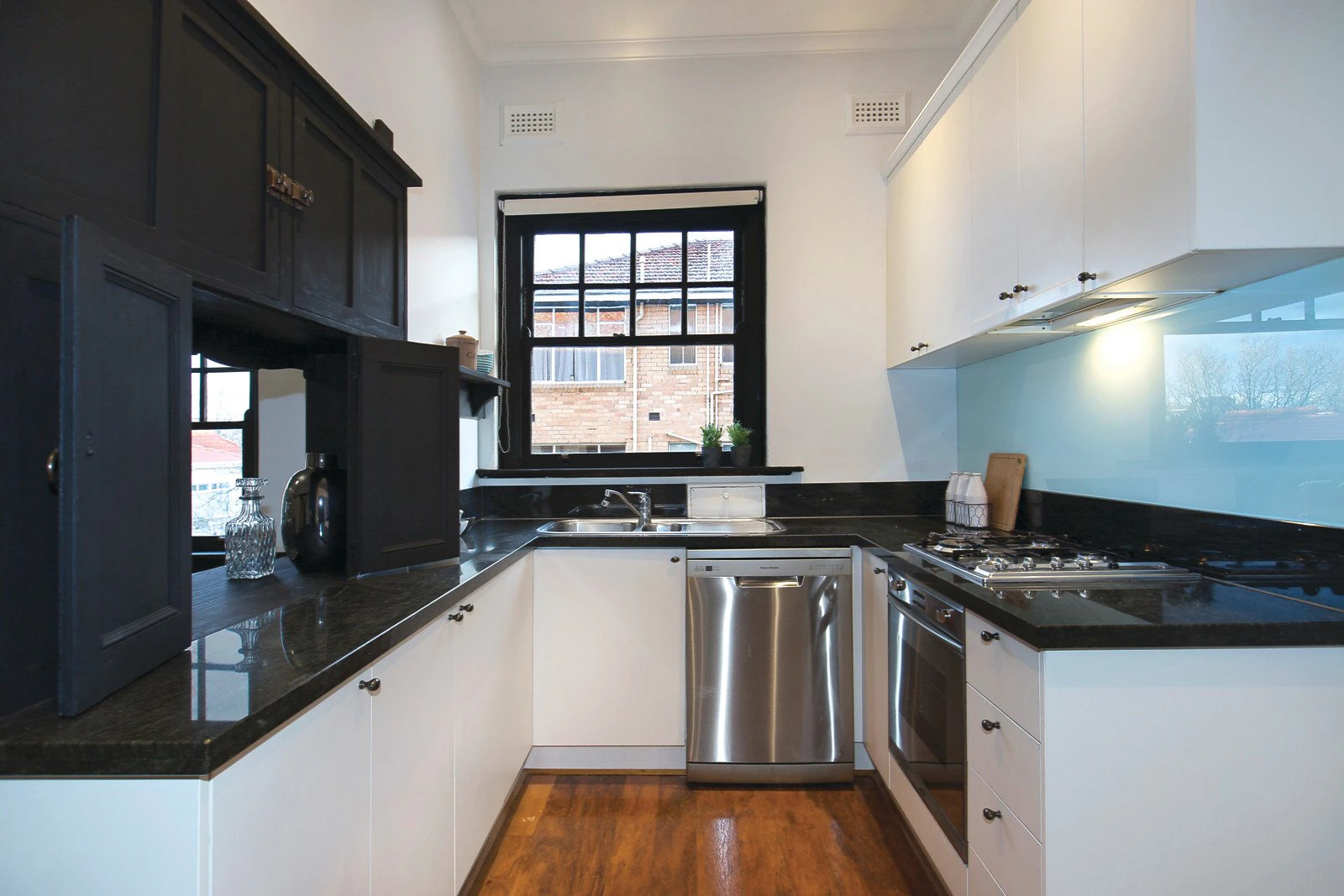 8/9-11 Milton Street, Elwood, VIC