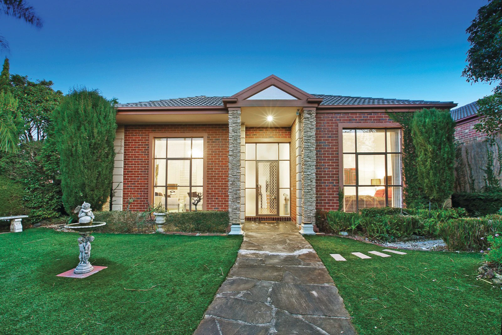10 Vaughan Crescent, Kew, VIC