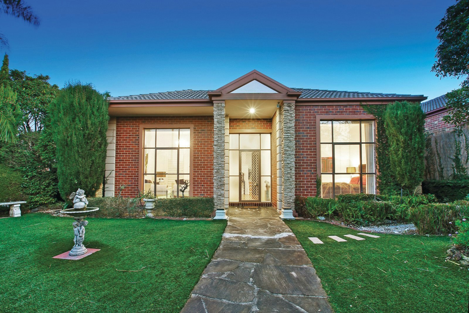 10 Vaughan Crescent, Kew, VIC