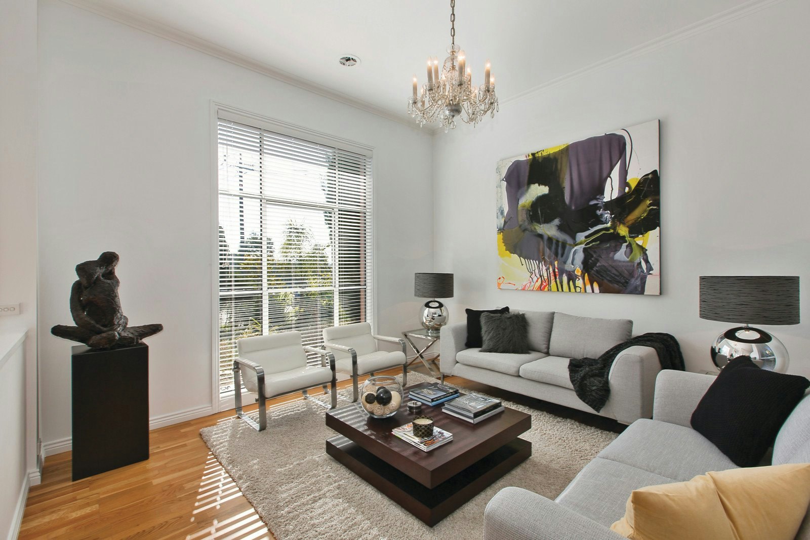 10 Vaughan Crescent, Kew, VIC