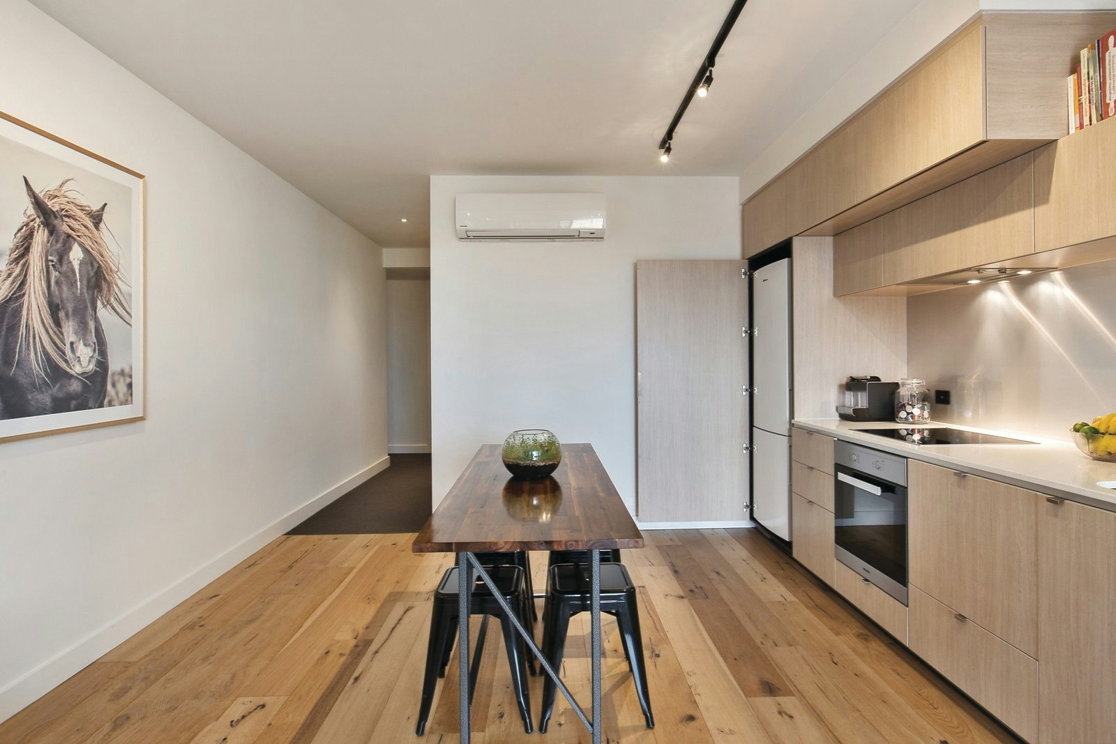 408/99 Palmerston Crescent, South Melbourne, VIC