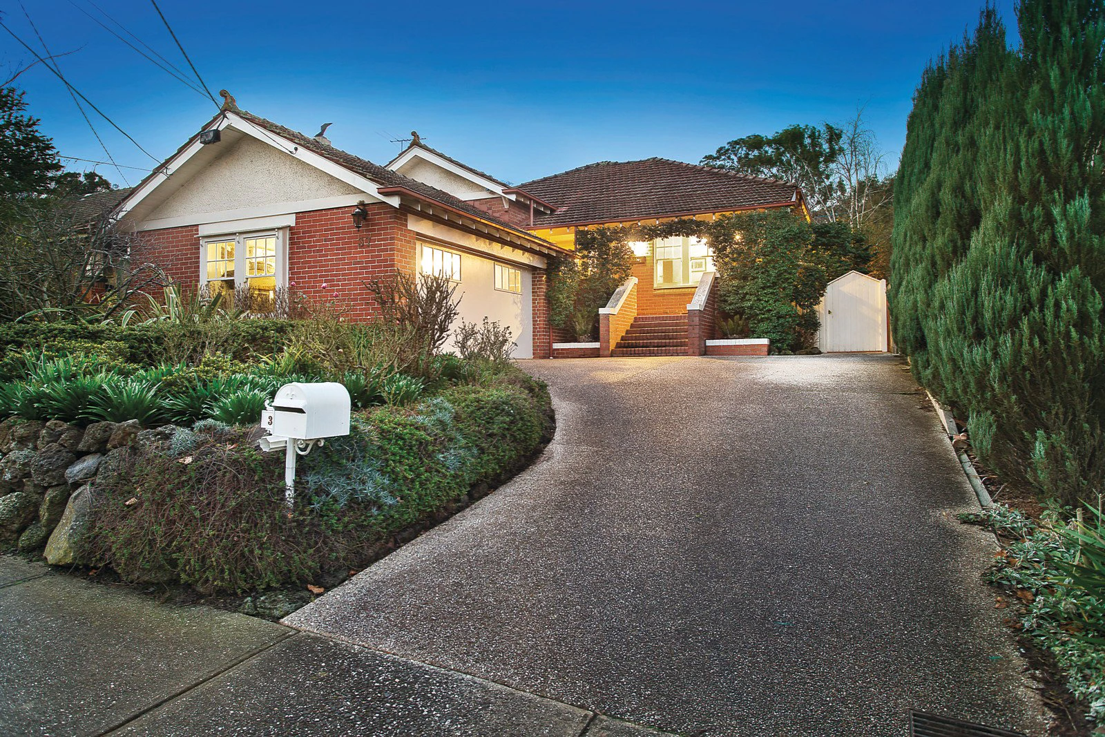 37 Kenmare Street, Mont Albert North, VIC