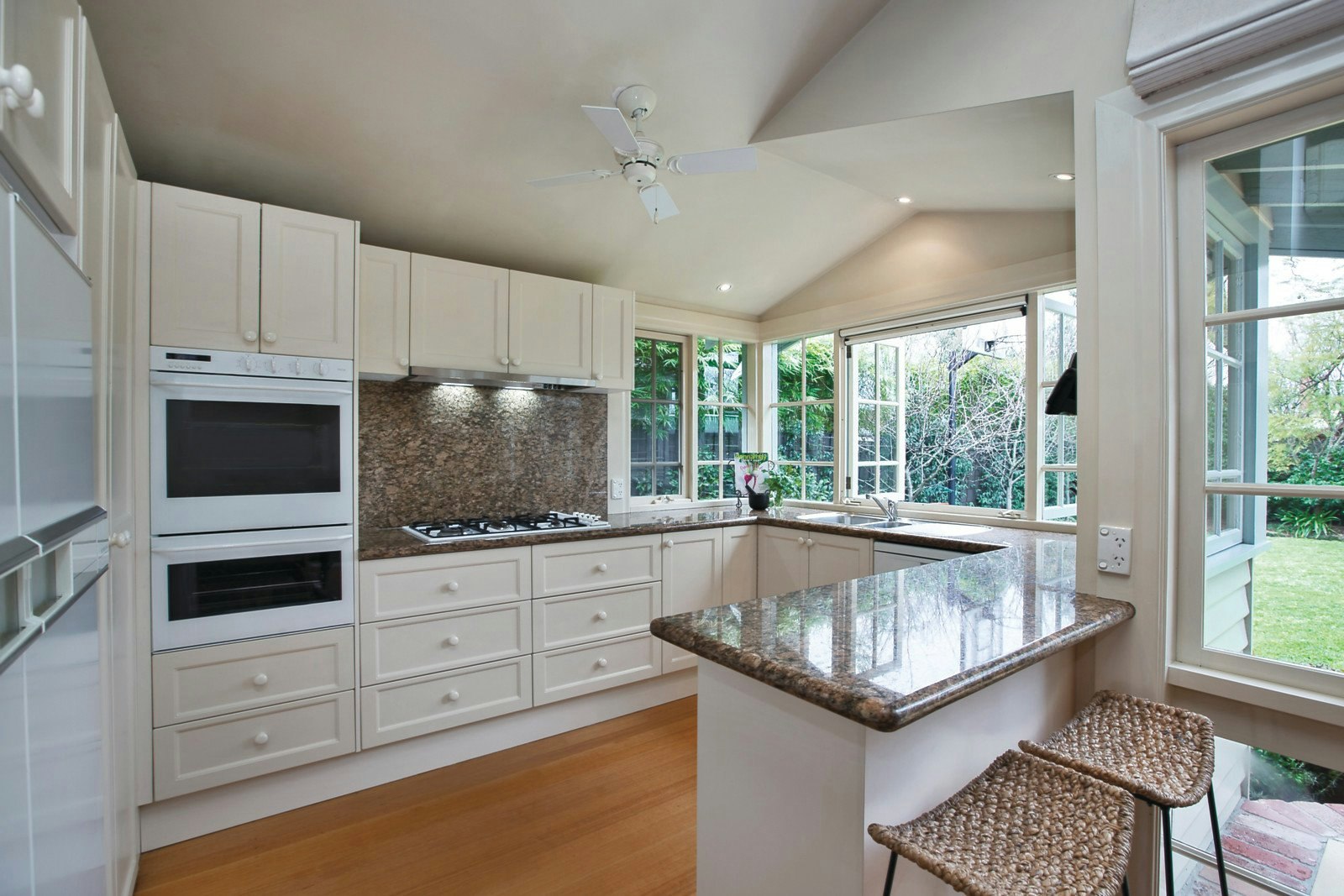 42 Washington Avenue, Malvern East, VIC