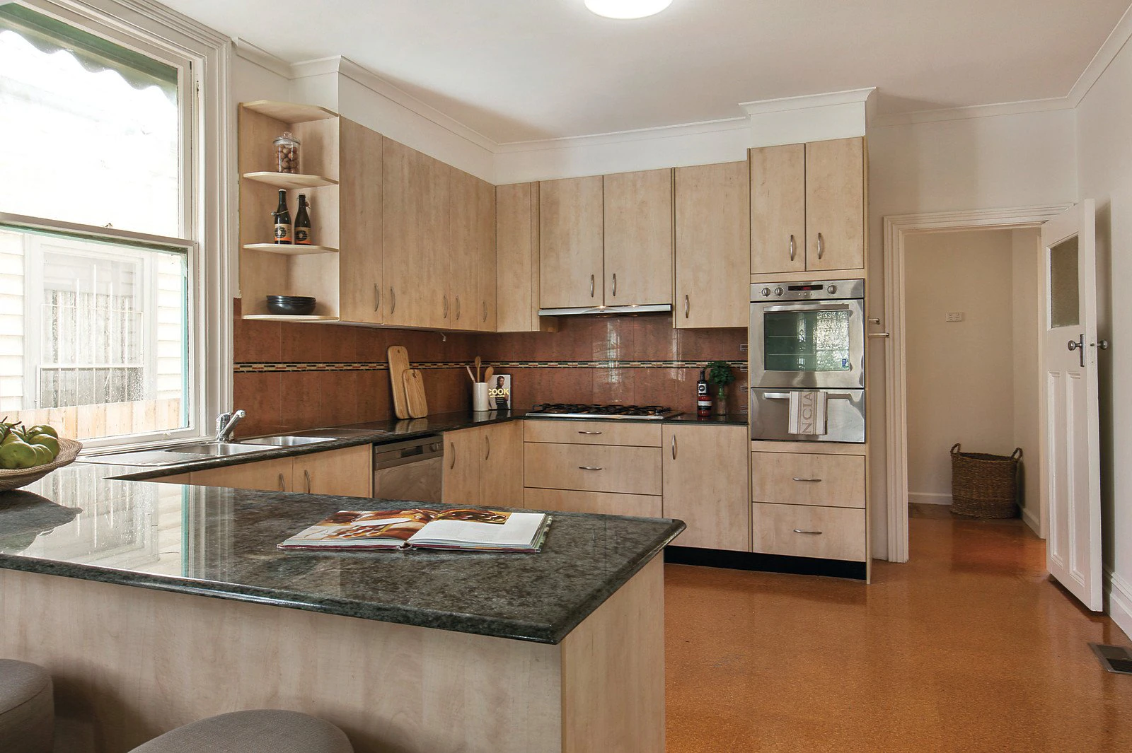 16 Llaneast Street, Armadale, VIC