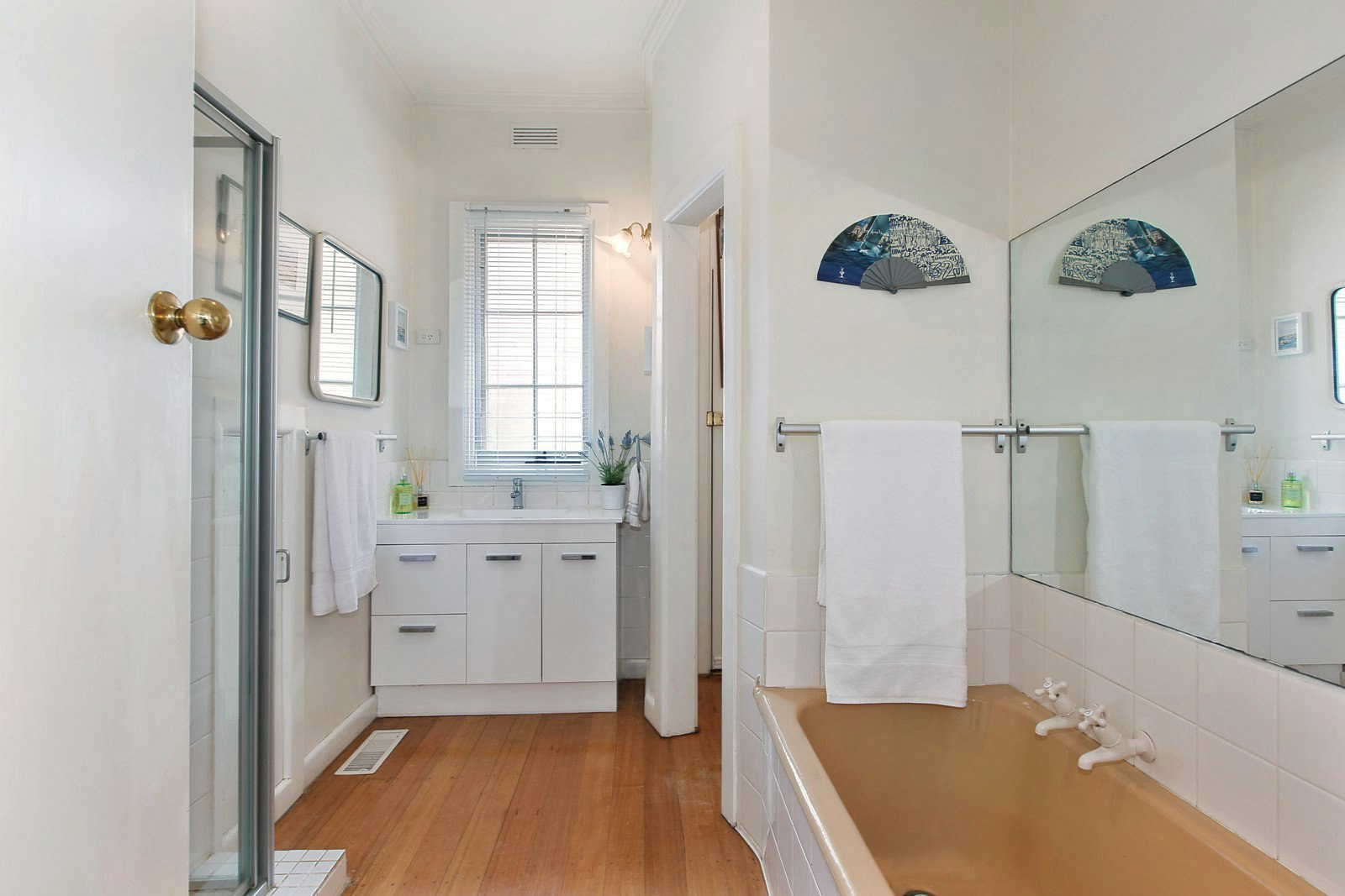 17 Bayside Crescent, Hampton, VIC