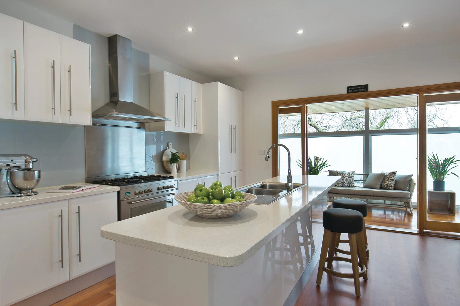 2/1 Glen Iris Road, Camberwell, VIC