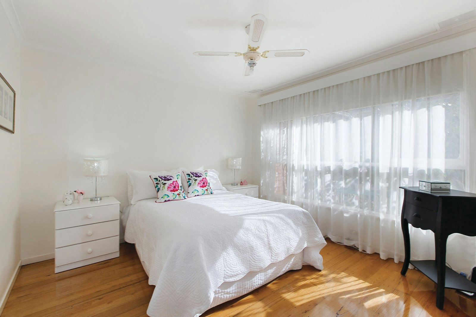 2/14-16 Somers Street, Burwood, VIC