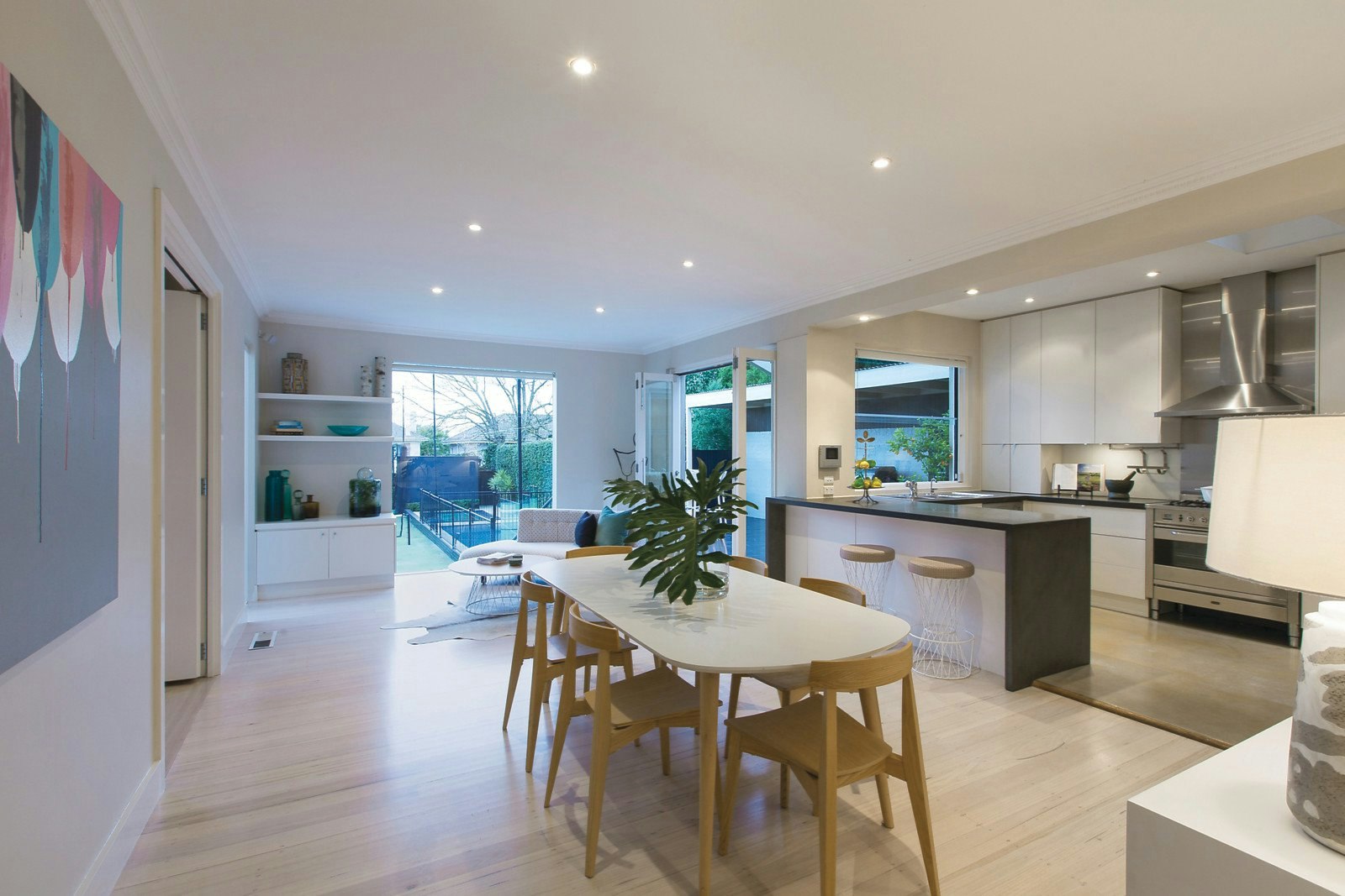 4 Scotsburn Grove, Toorak, VIC