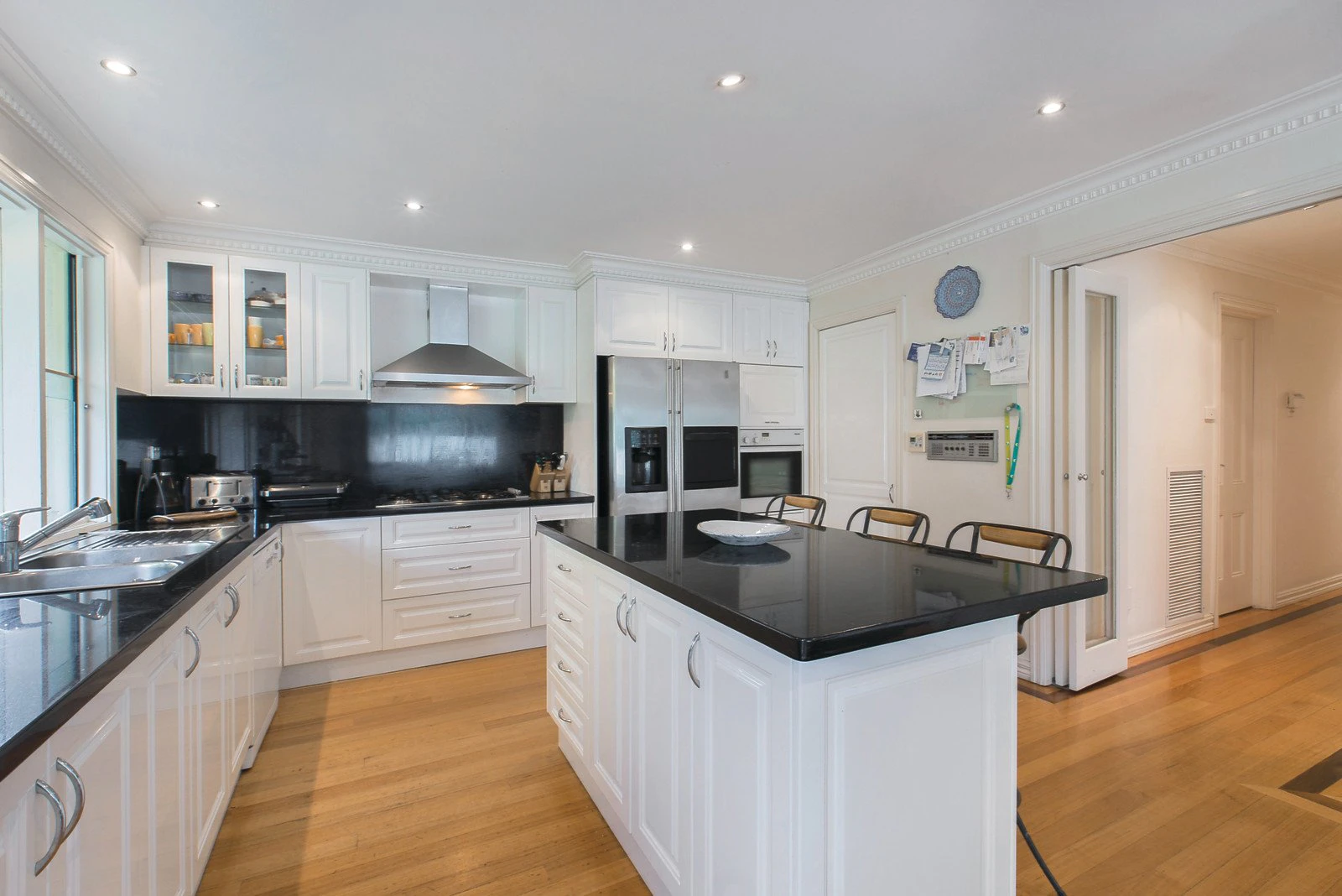 26 Montalto Avenue, Toorak, VIC