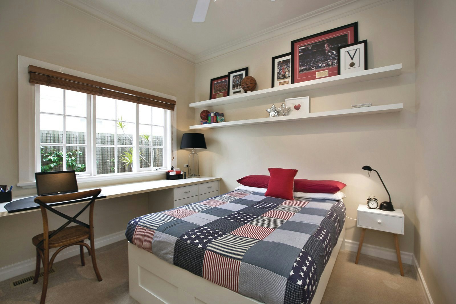 42 Washington Avenue, Malvern East, VIC