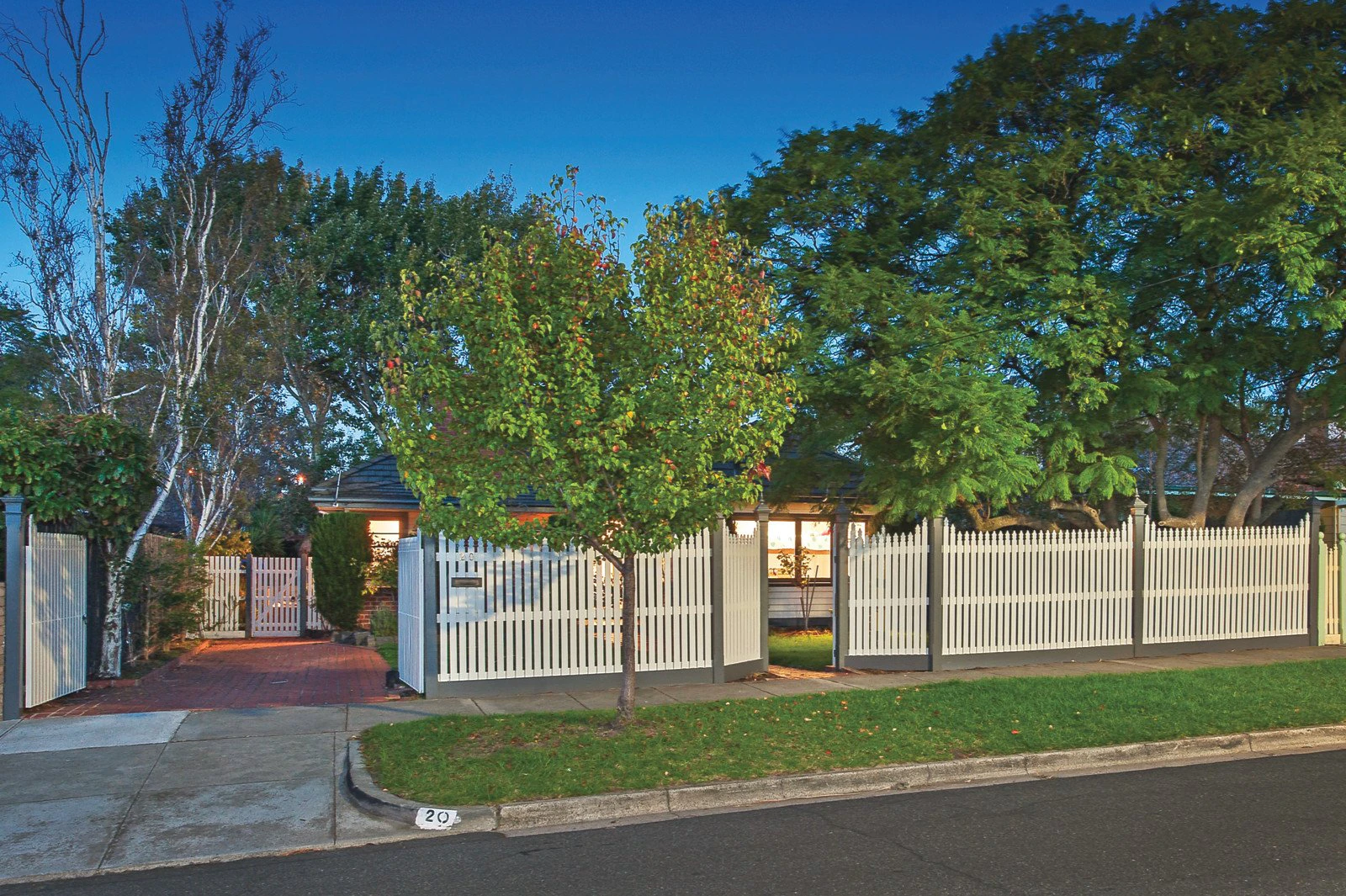 20 Highbury Avenue, Hampton East, VIC
