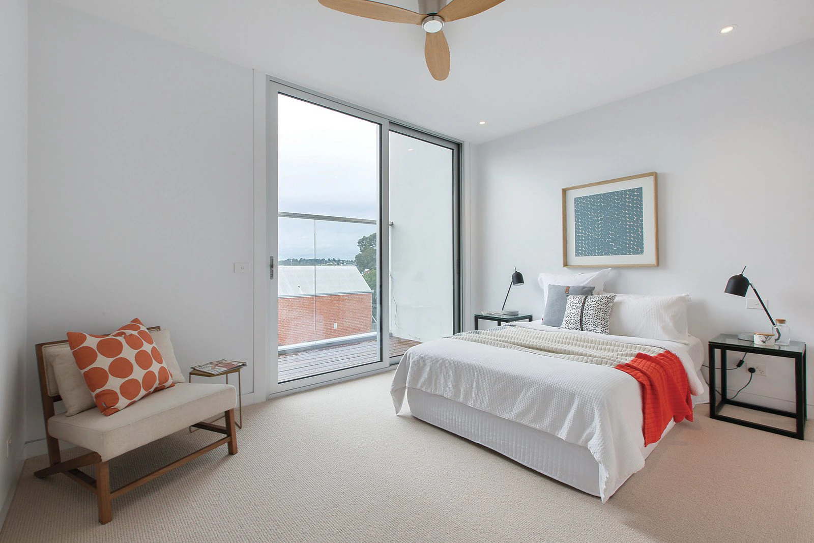 5a Waltham Place, Richmond, VIC