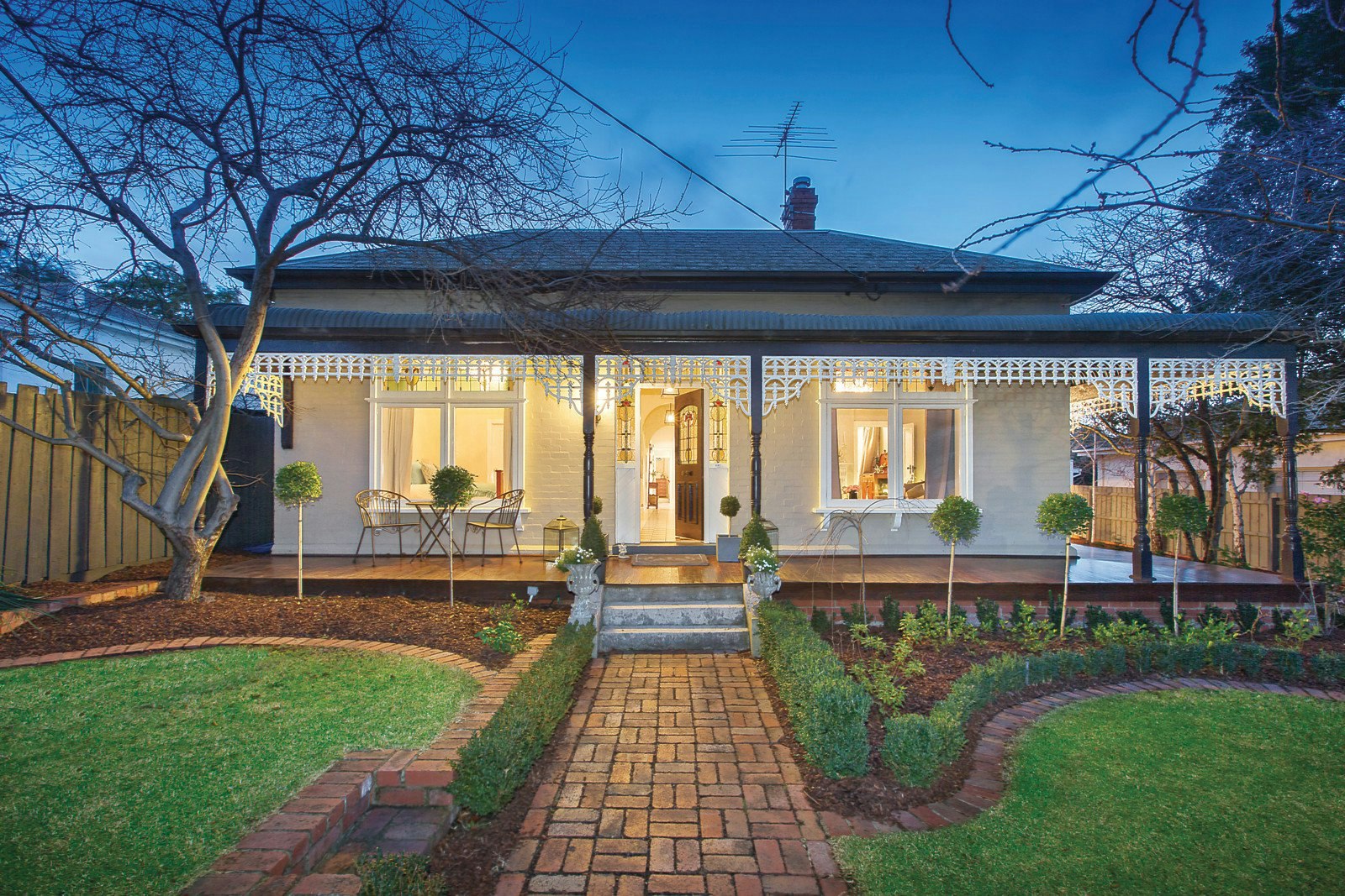 17 Hartington Street, Kew, VIC