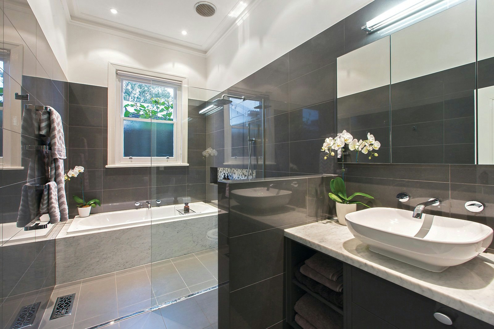 17 Hartington Street, Kew, VIC