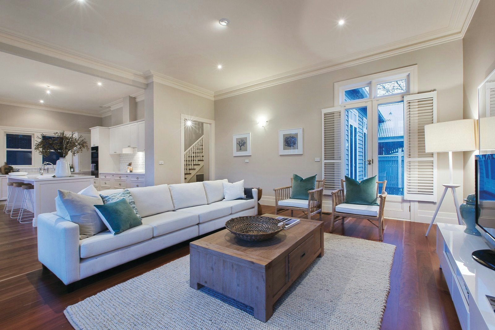 9 Bristol Street, Surrey Hills, VIC