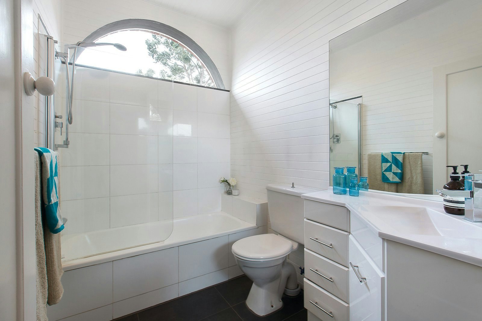 24 Wiseman Street, Hawthorn East, VIC