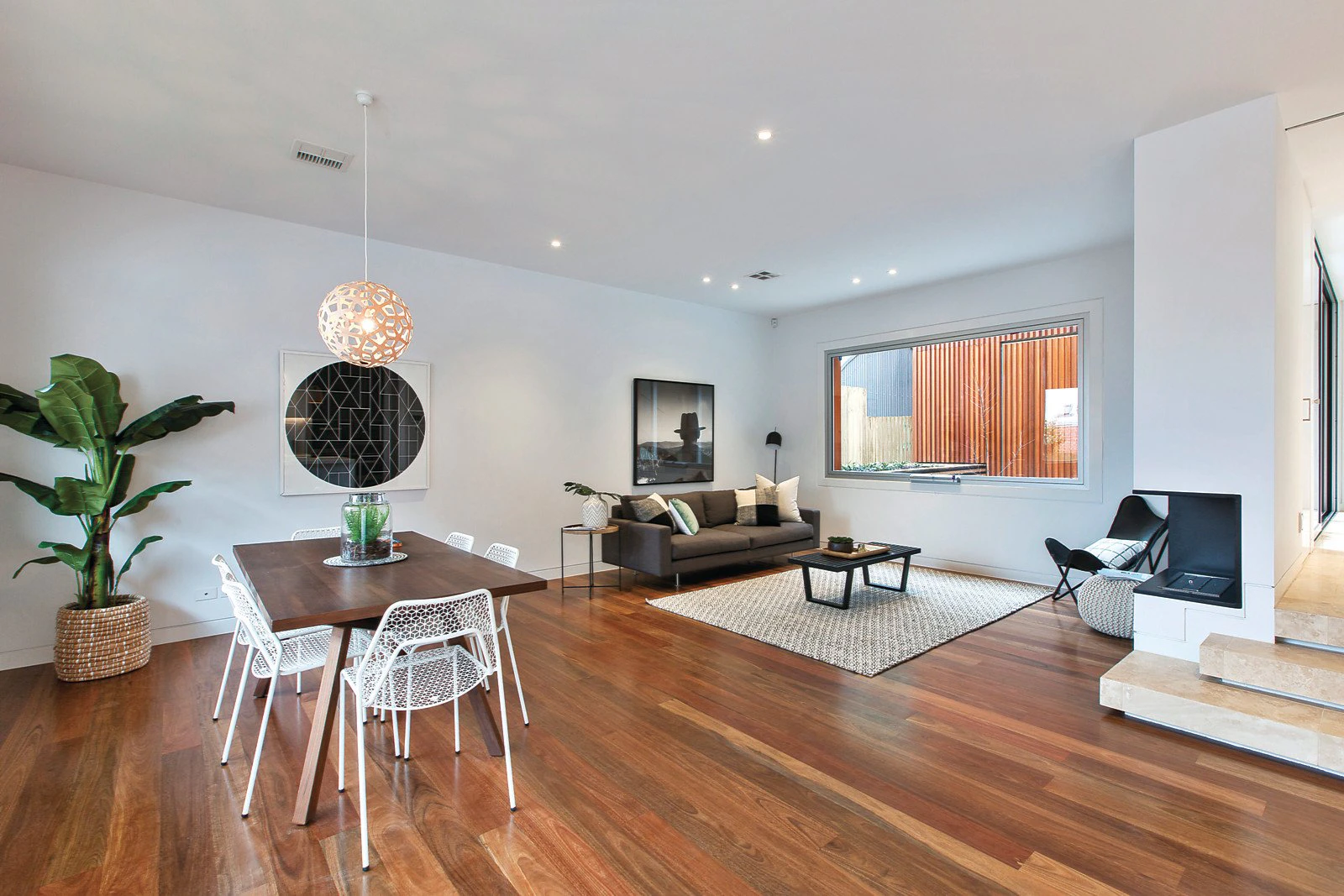 5a Waltham Place, Richmond, VIC