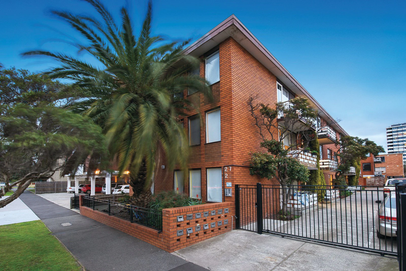 2/27 York Street, St Kilda West, VIC