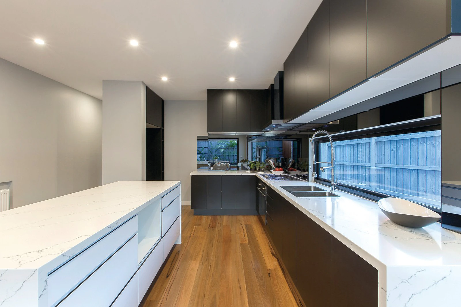 97 Edgevale Road, Kew, VIC