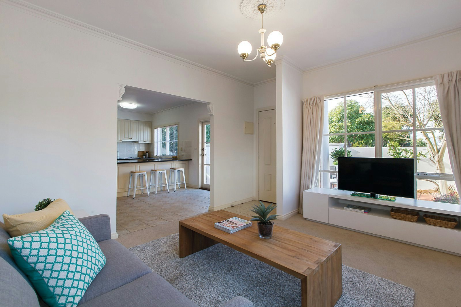 1/23 Woodlands Avenue, Kew East, VIC