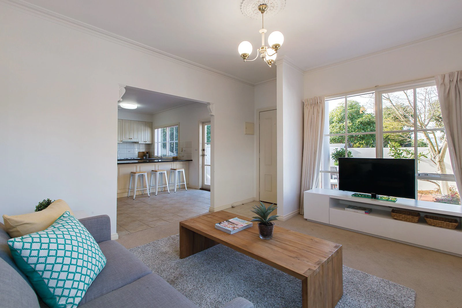 1/23 Woodlands Avenue, Kew East, VIC