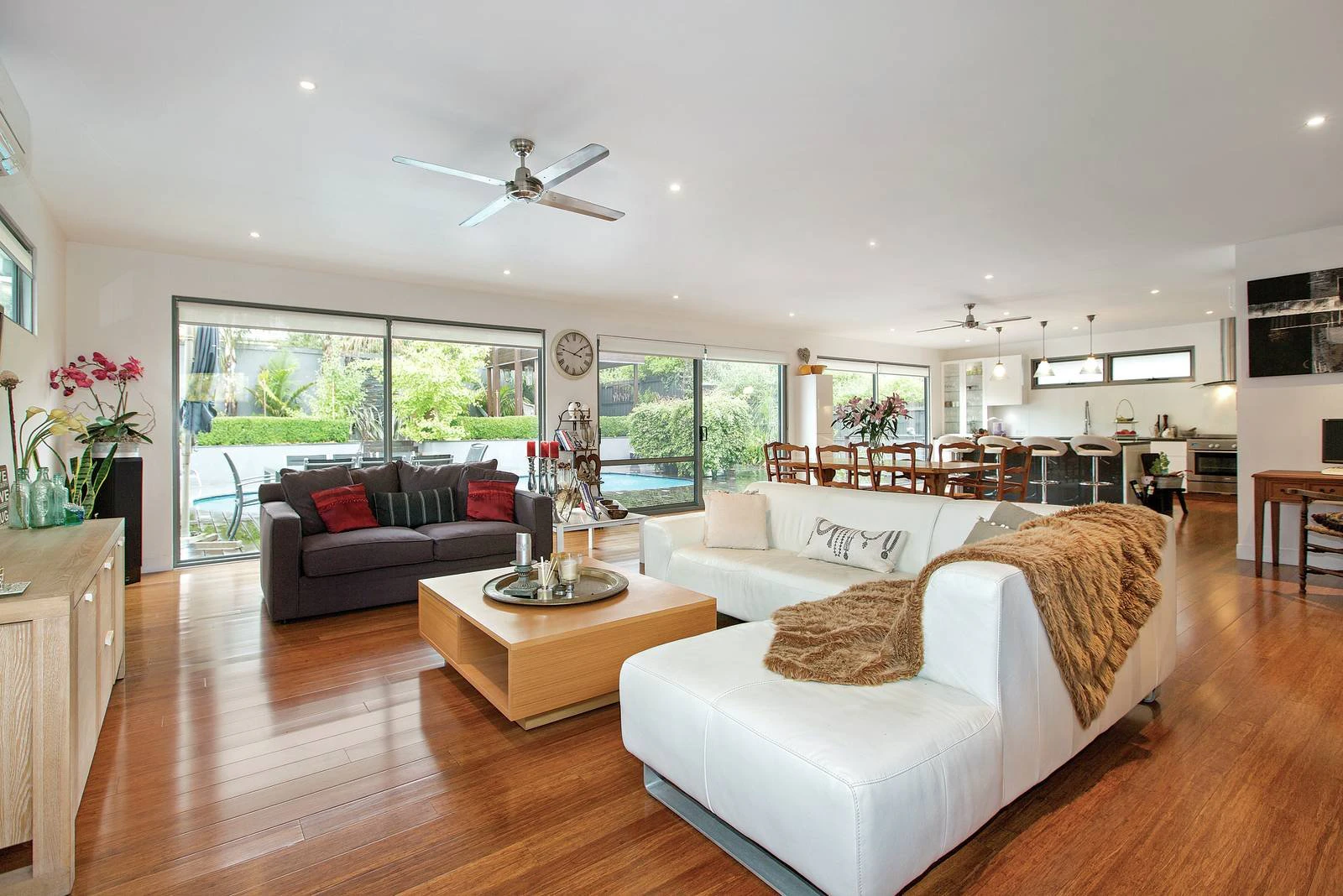 3 Varzin Avenue, Surrey Hills, VIC