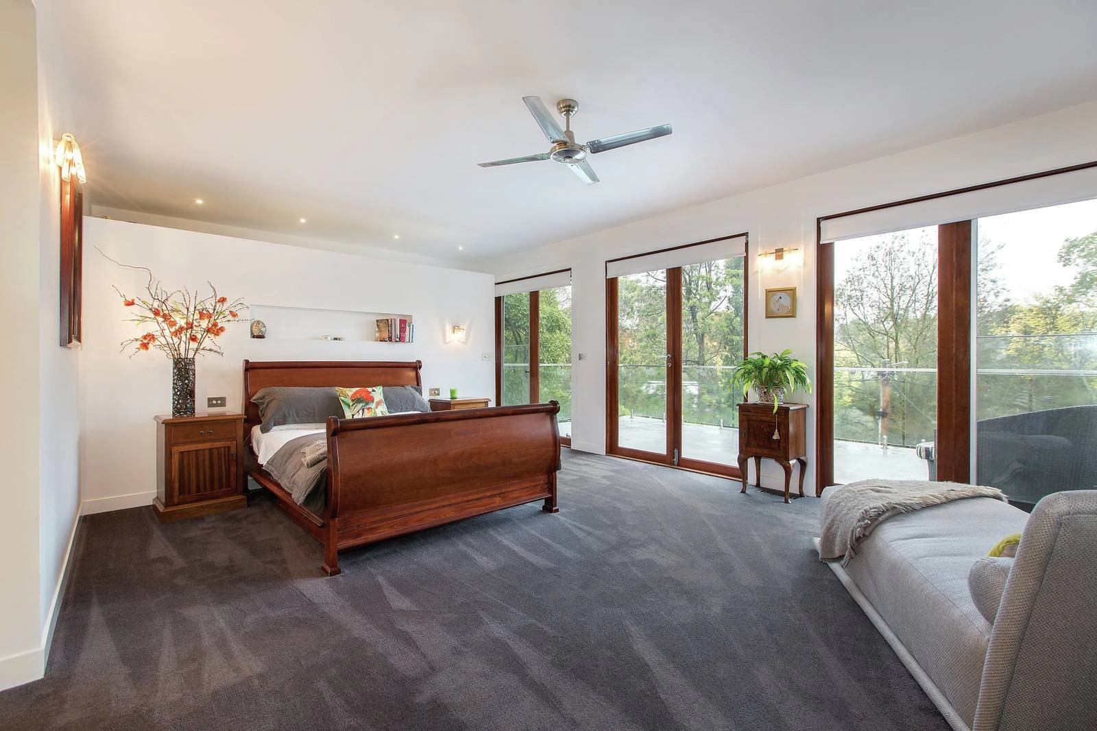 3 Varzin Avenue, Surrey Hills, VIC