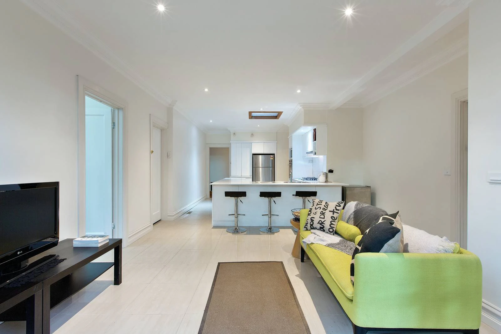 18 Glendale Street, Surrey Hills, VIC