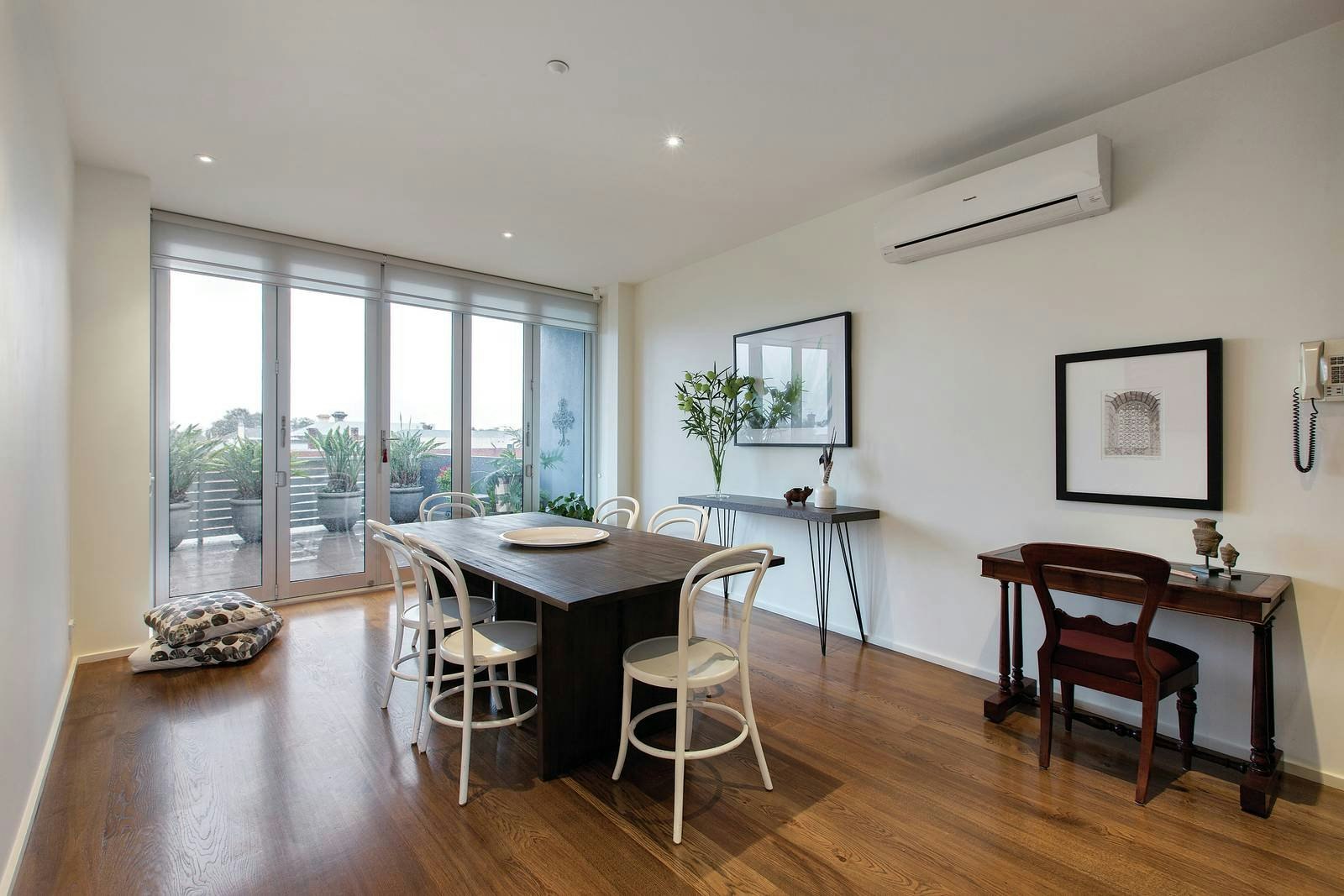 3 Faussett Street, Albert Park, VIC