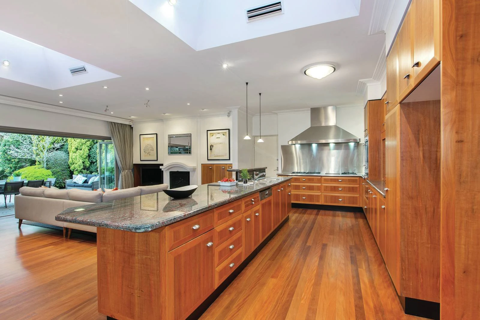 36-38 Deepdene Road, Balwyn, VIC