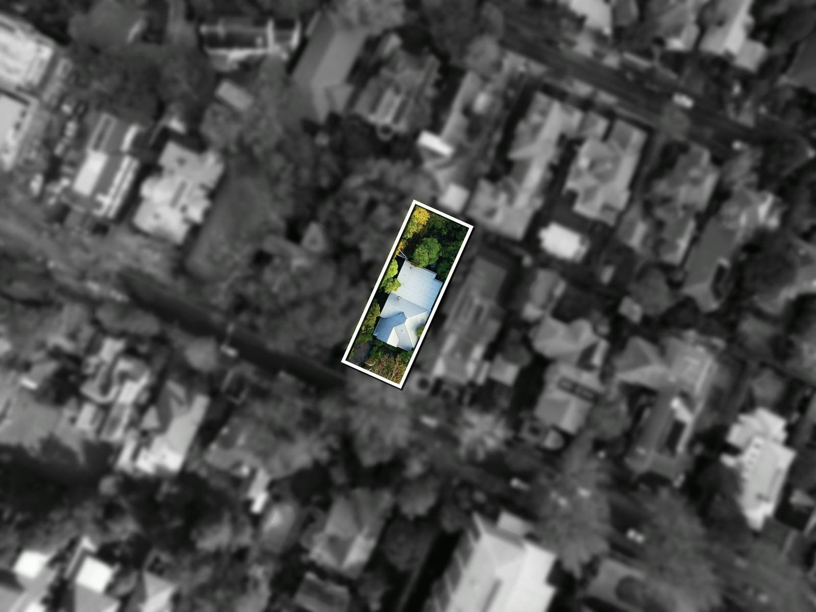 11 Mangarra Road, Canterbury, VIC