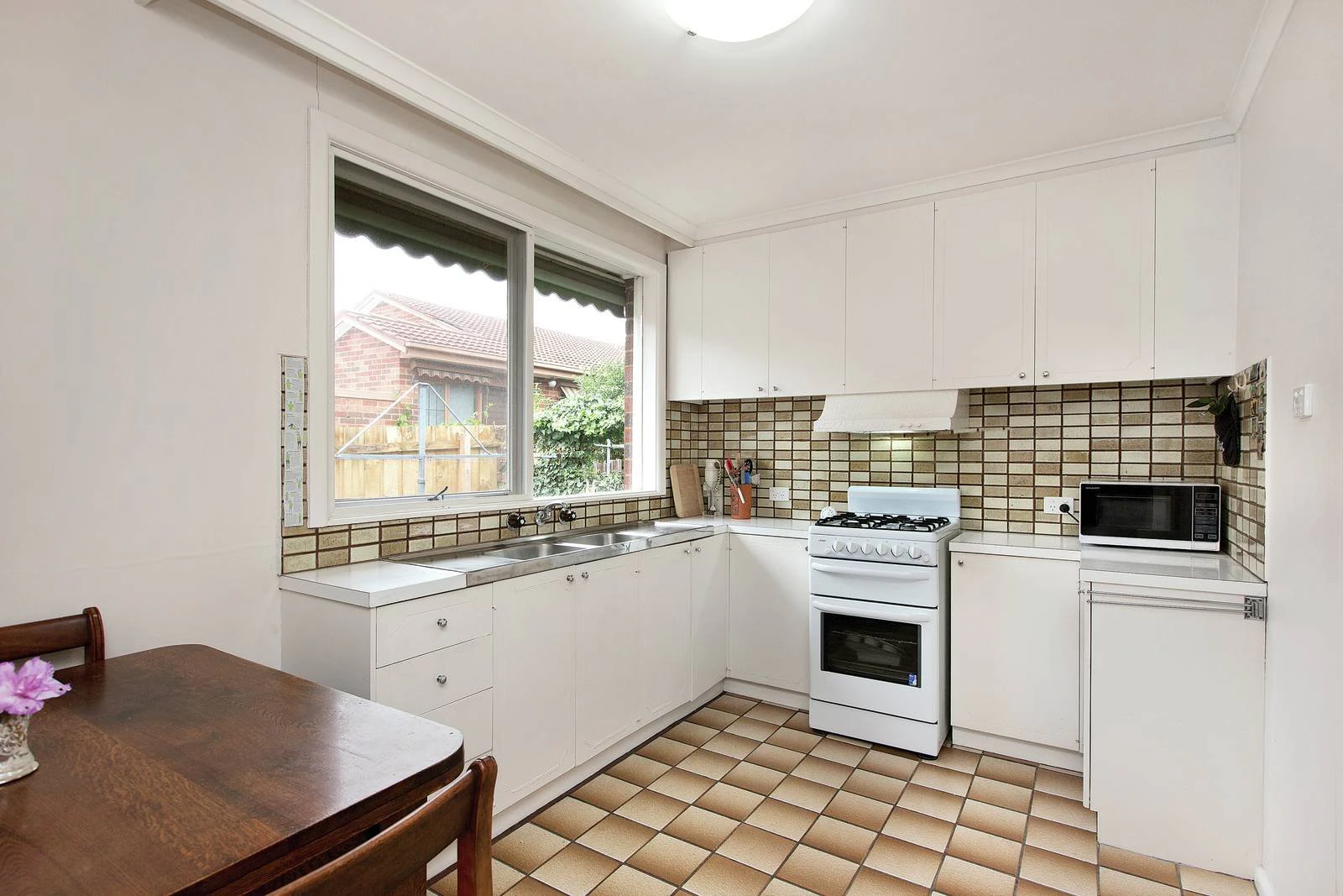 1/12 Station Avenue, Glen Iris, VIC