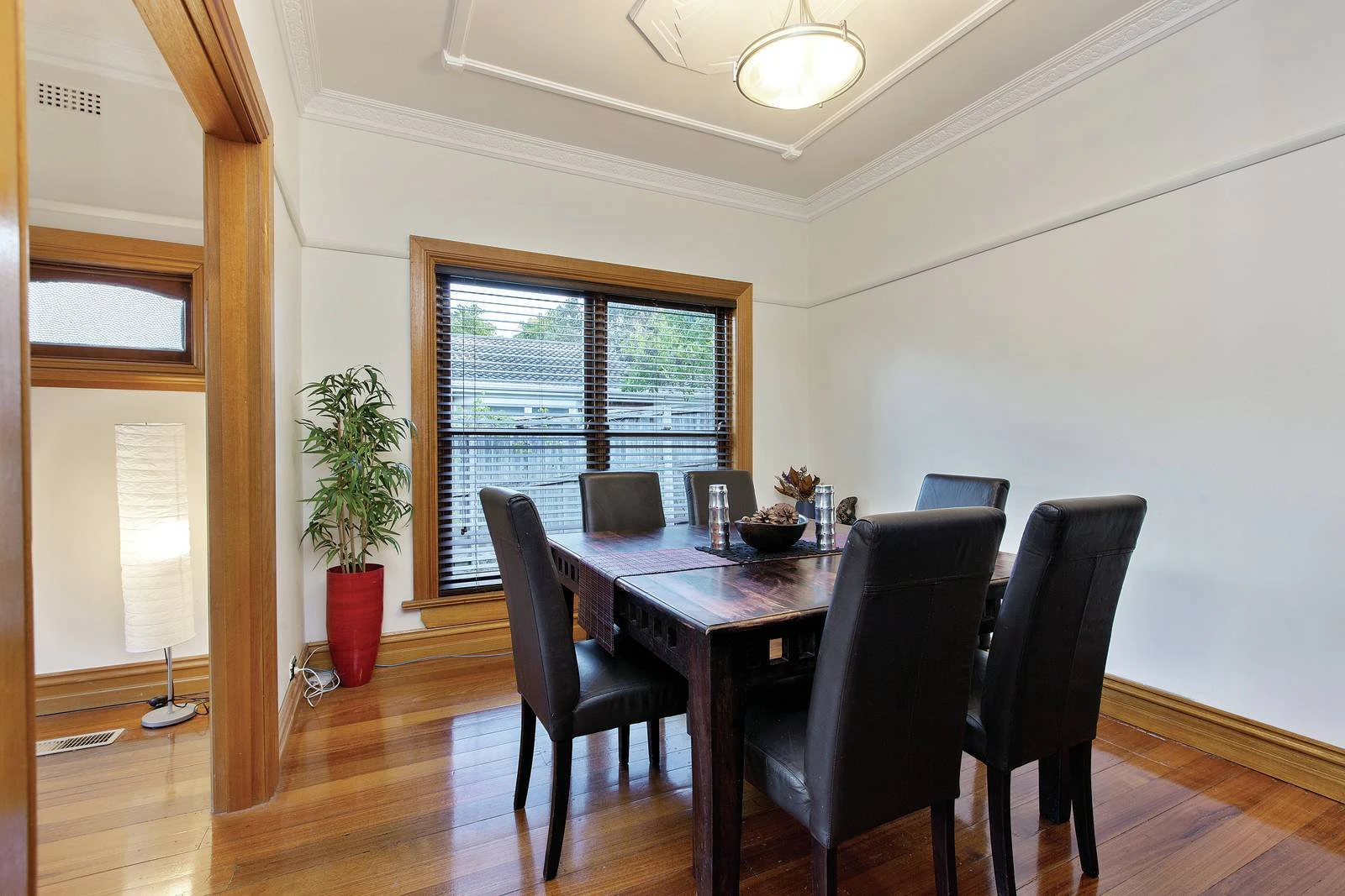 18 Glendale Street, Surrey Hills, VIC