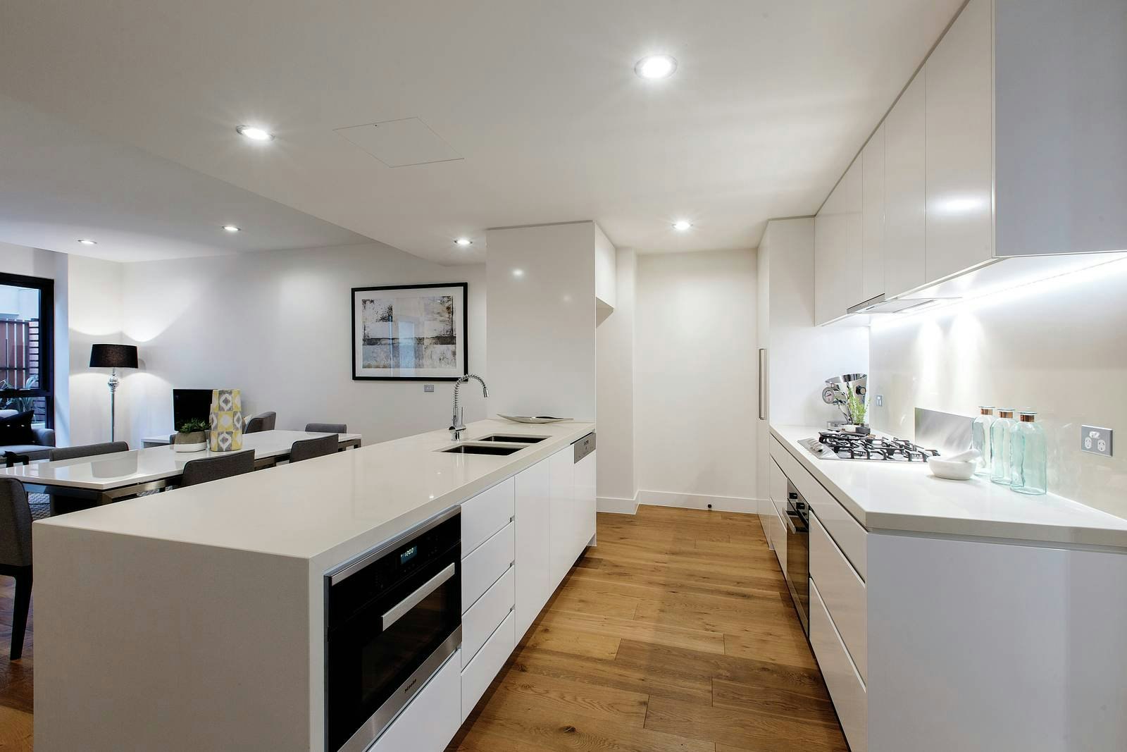 13/8 Cobden Street, Kew, VIC