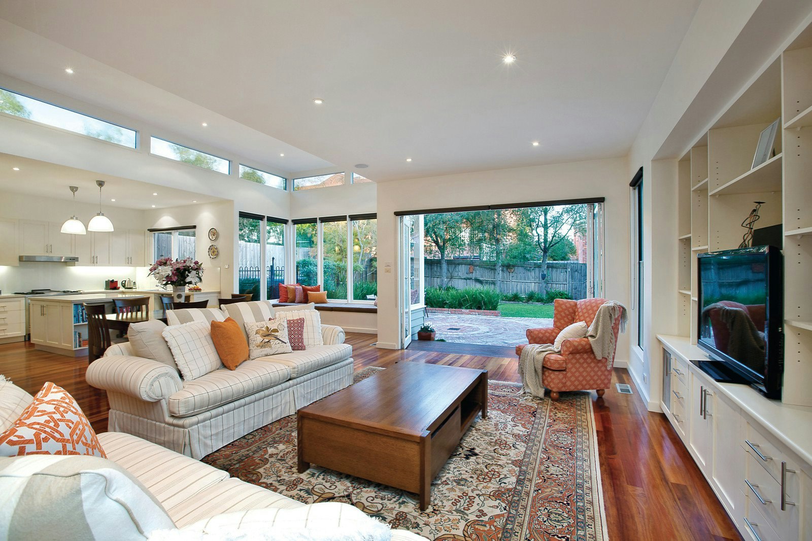 8 White Street, Glen Iris, VIC