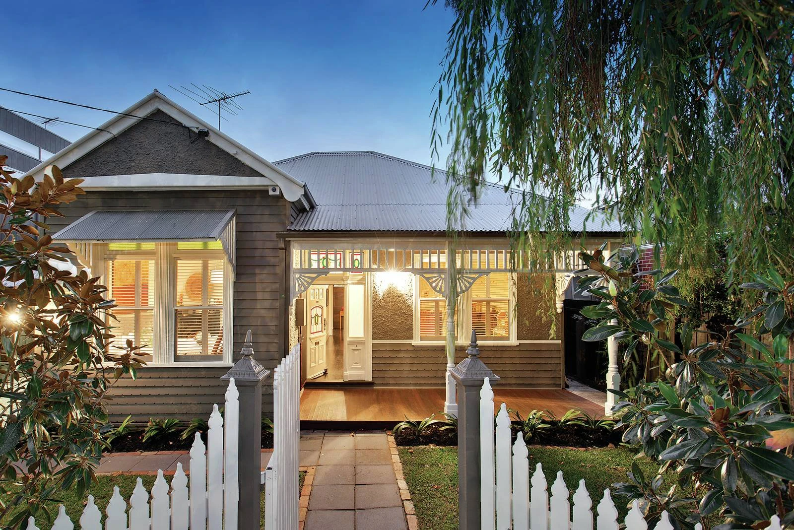 6 Daley Street, Elwood, VIC