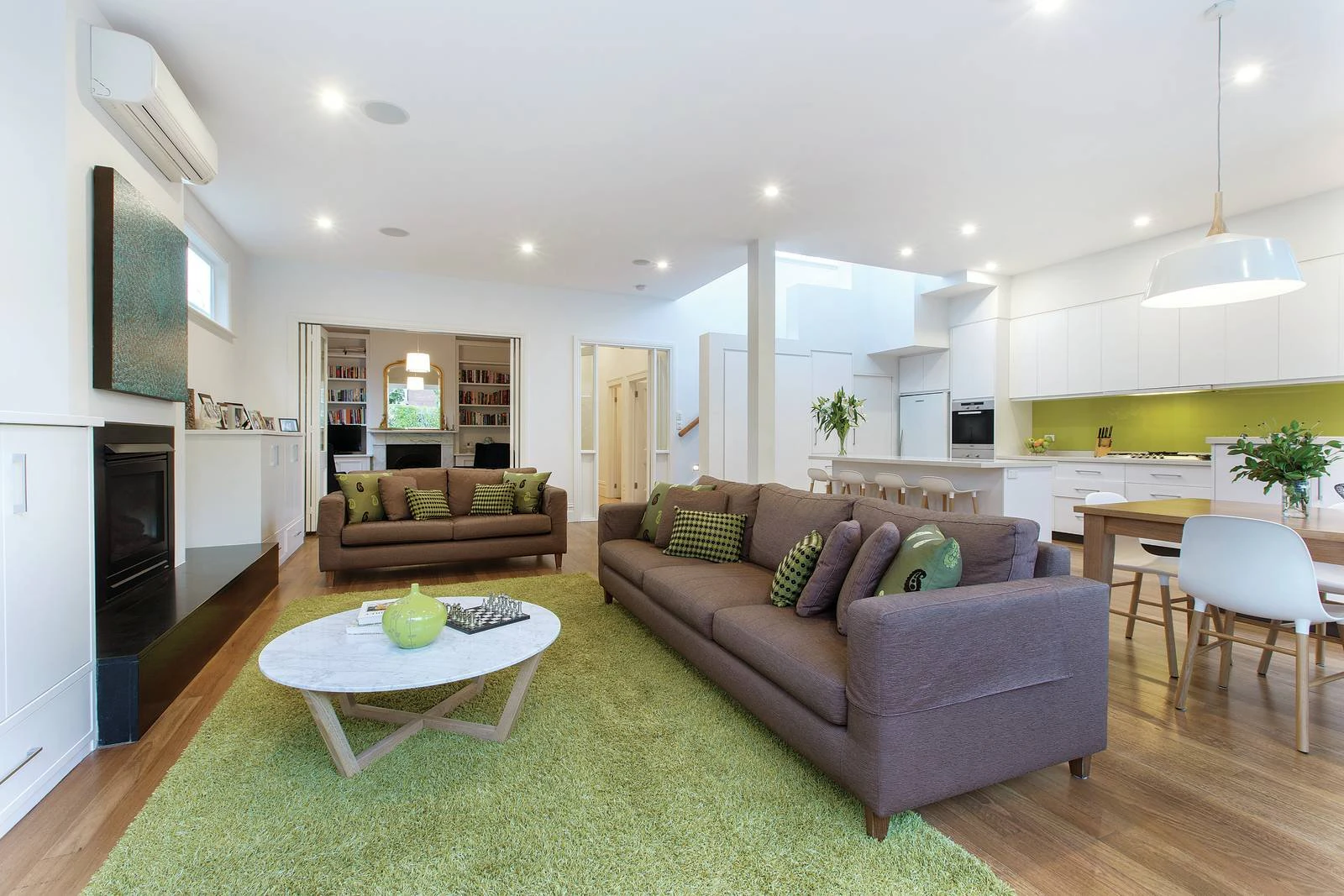 6 St Georges Road, Armadale, VIC