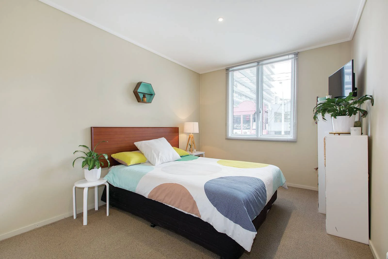 2/21 Park Street, South Melbourne, VIC