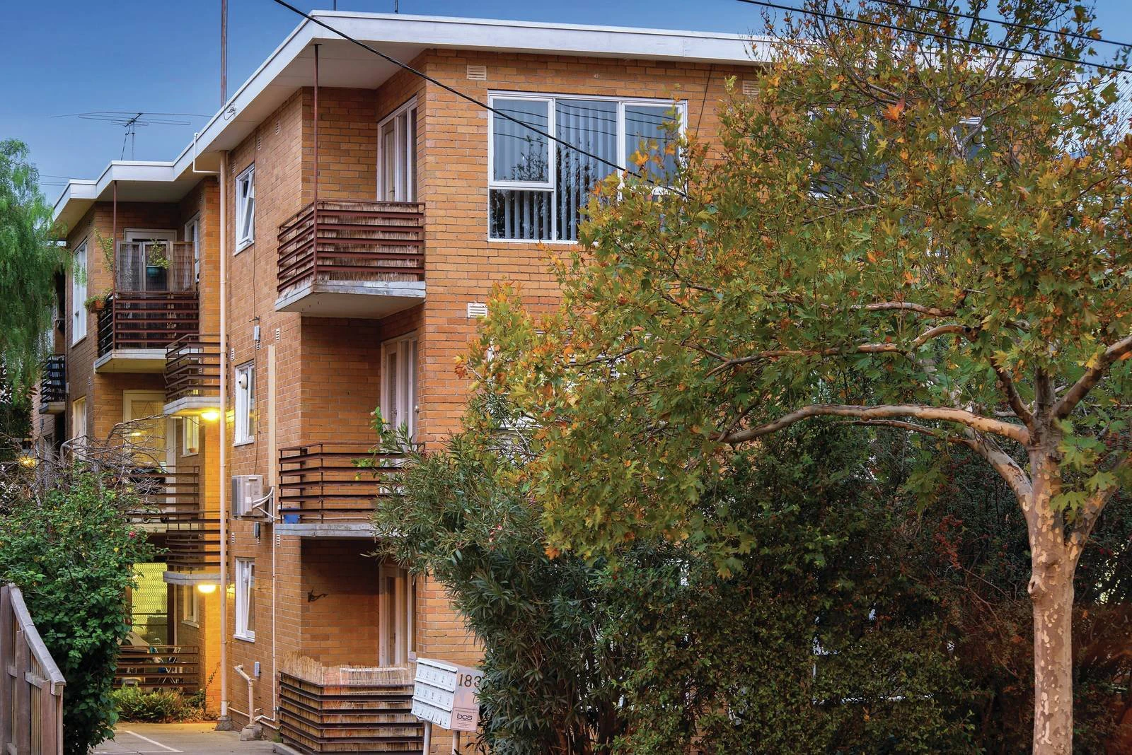 8/183 Auburn Road, Hawthorn, VIC