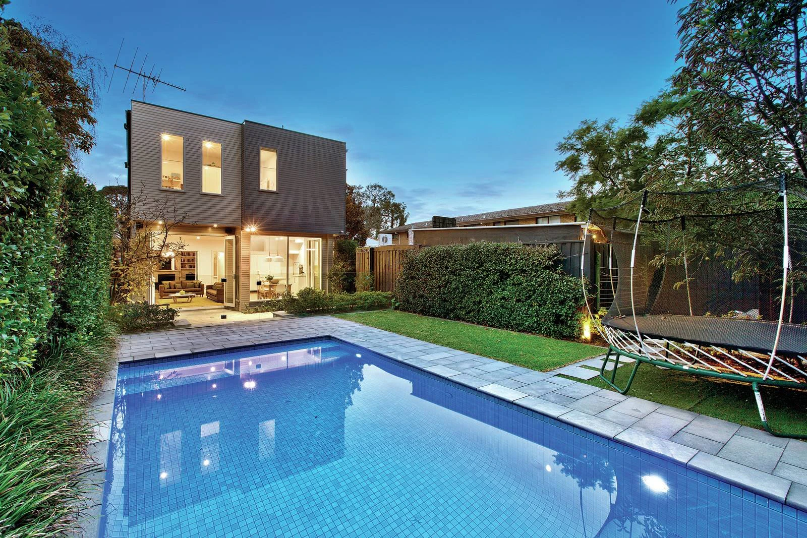 6 St Georges Road, Armadale, VIC