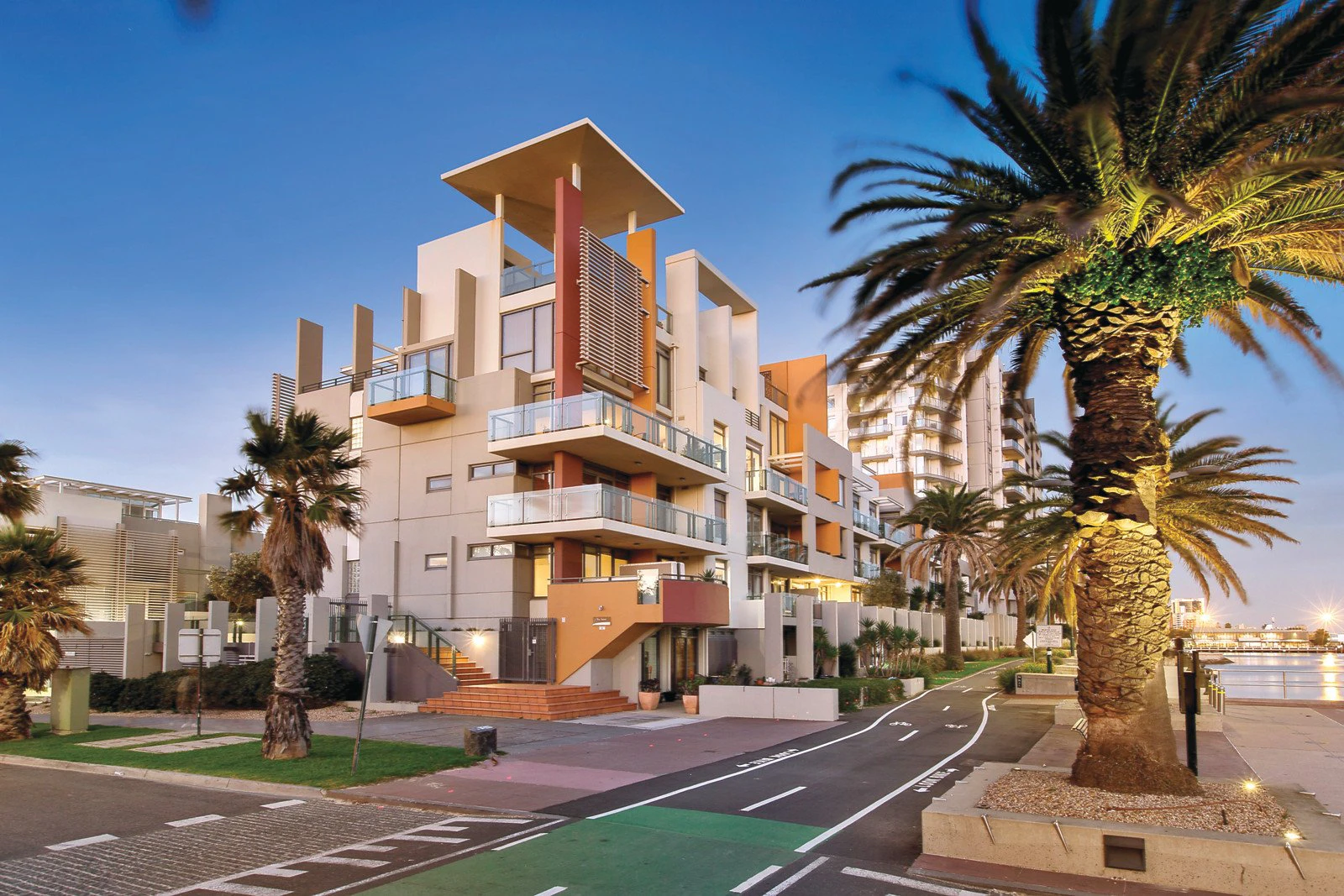 103/2 Pier Street, Port Melbourne, VIC