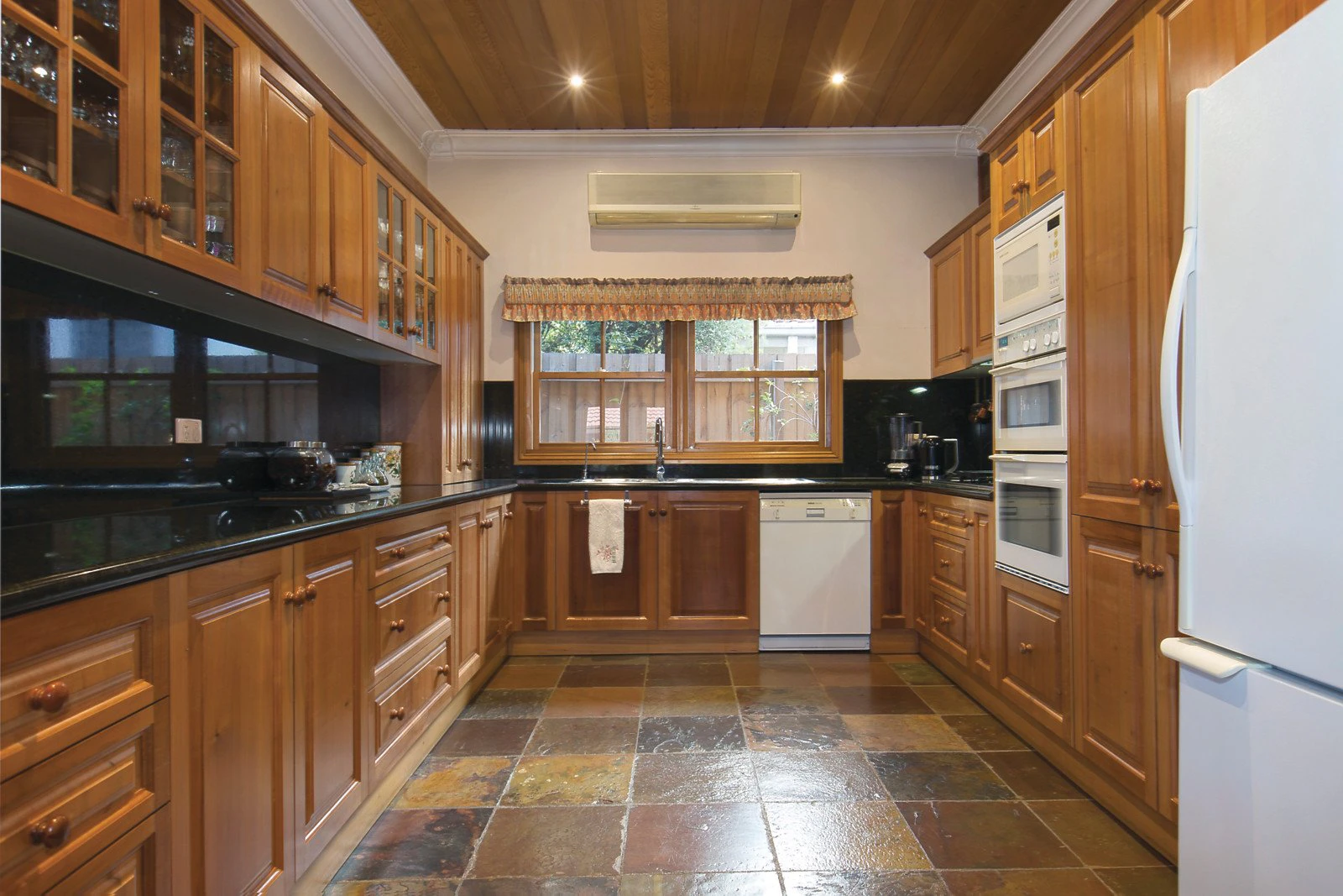 30 Smith Road, Camberwell, VIC