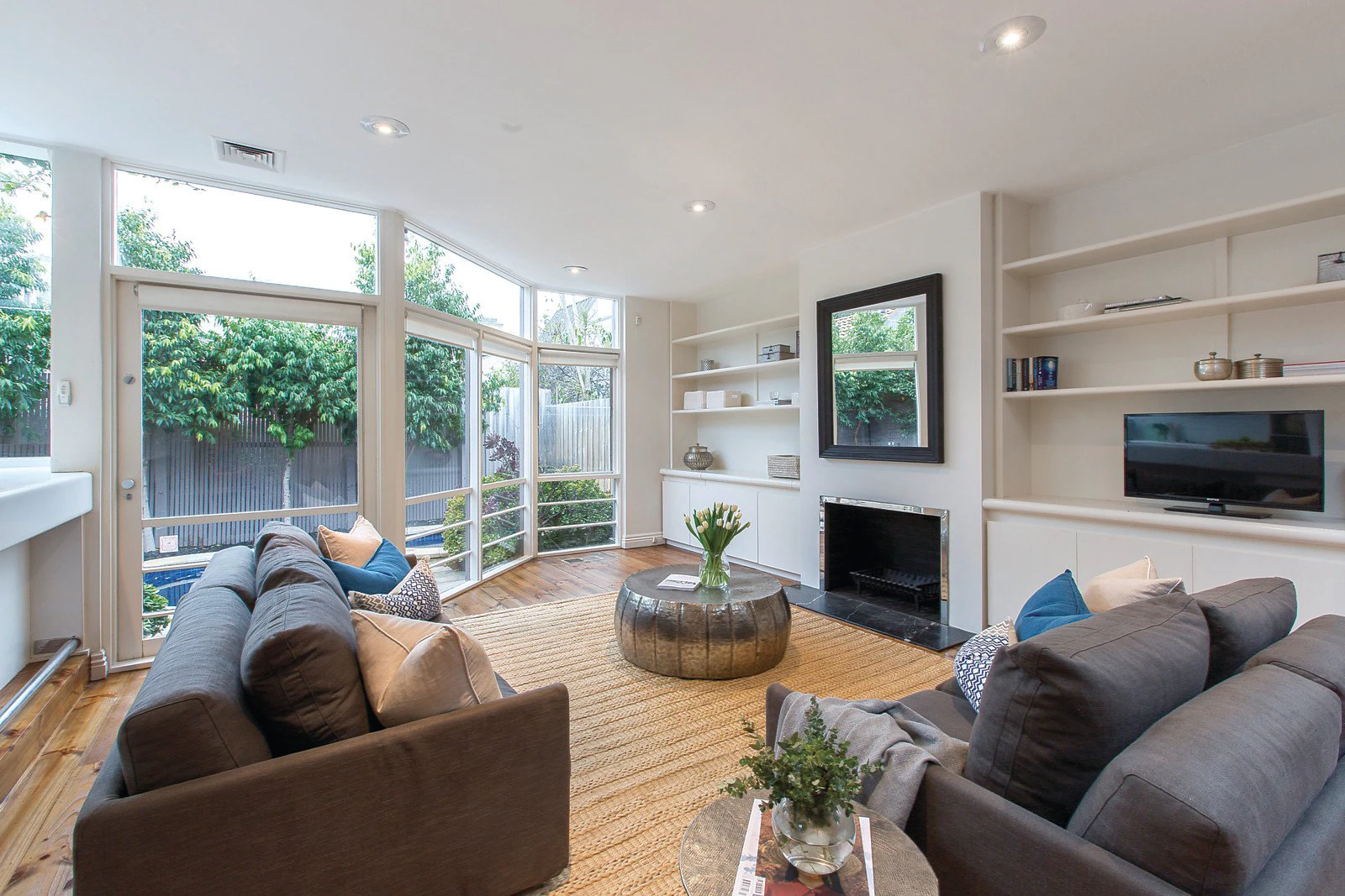 32 Caroline Street South, South Yarra, VIC