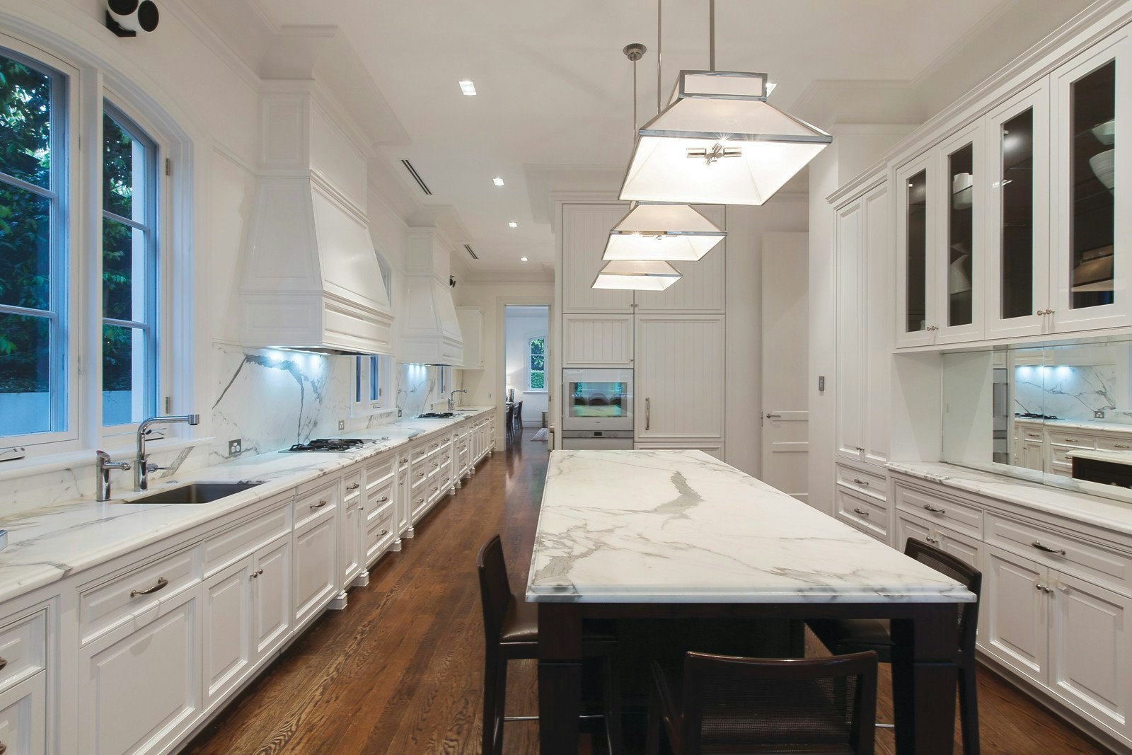 4 Robertson Street, Toorak, VIC