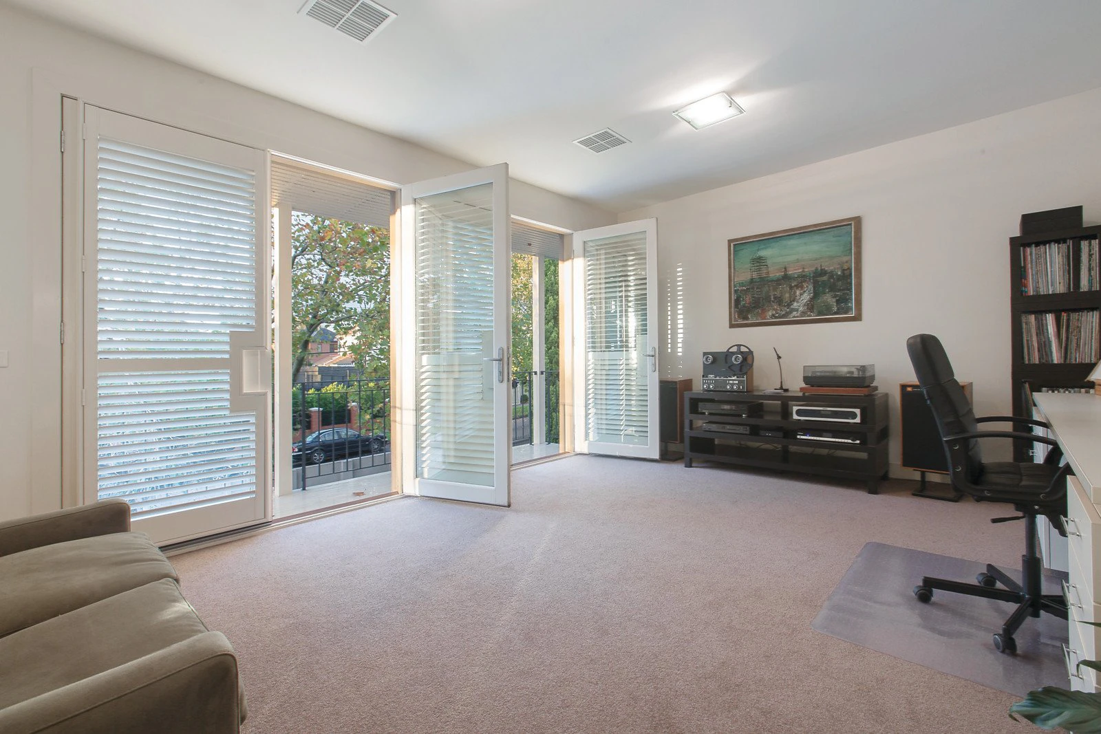 18 Netherlee Street, Glen Iris, VIC