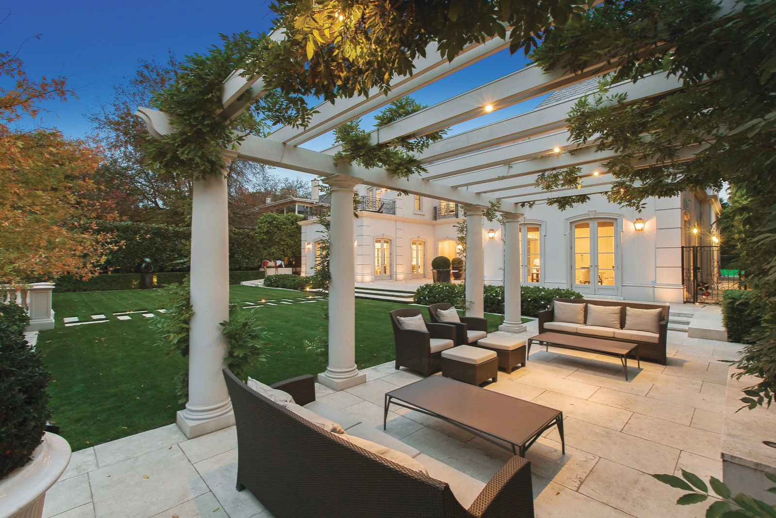 4 Robertson Street, Toorak, VIC