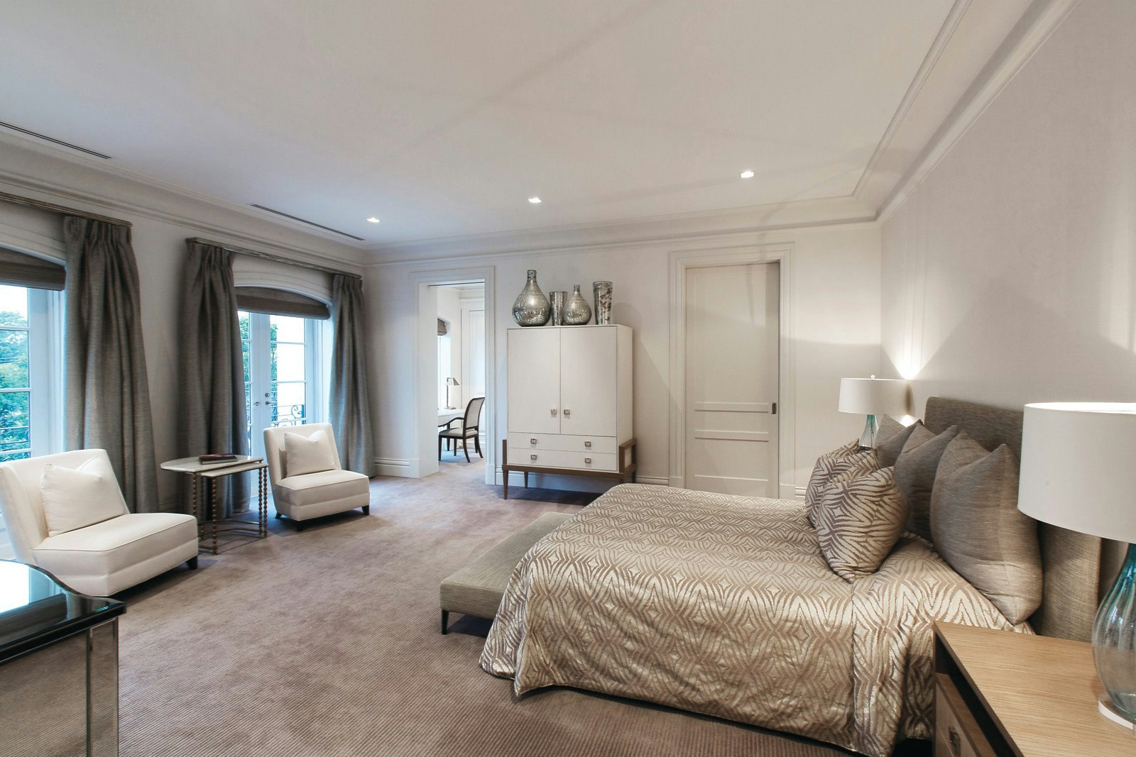 4 Robertson Street, Toorak, VIC