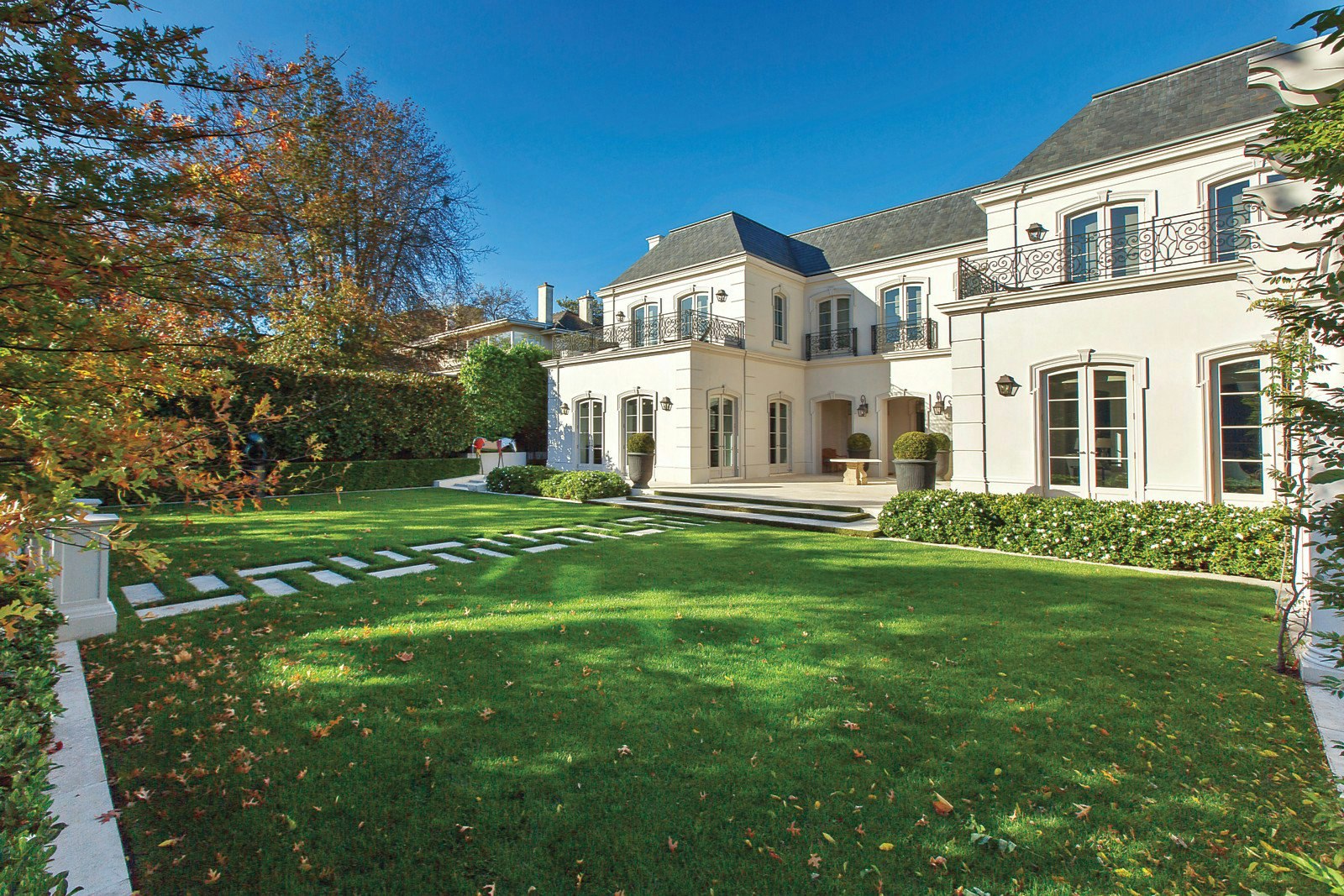 4 Robertson Street, Toorak, VIC